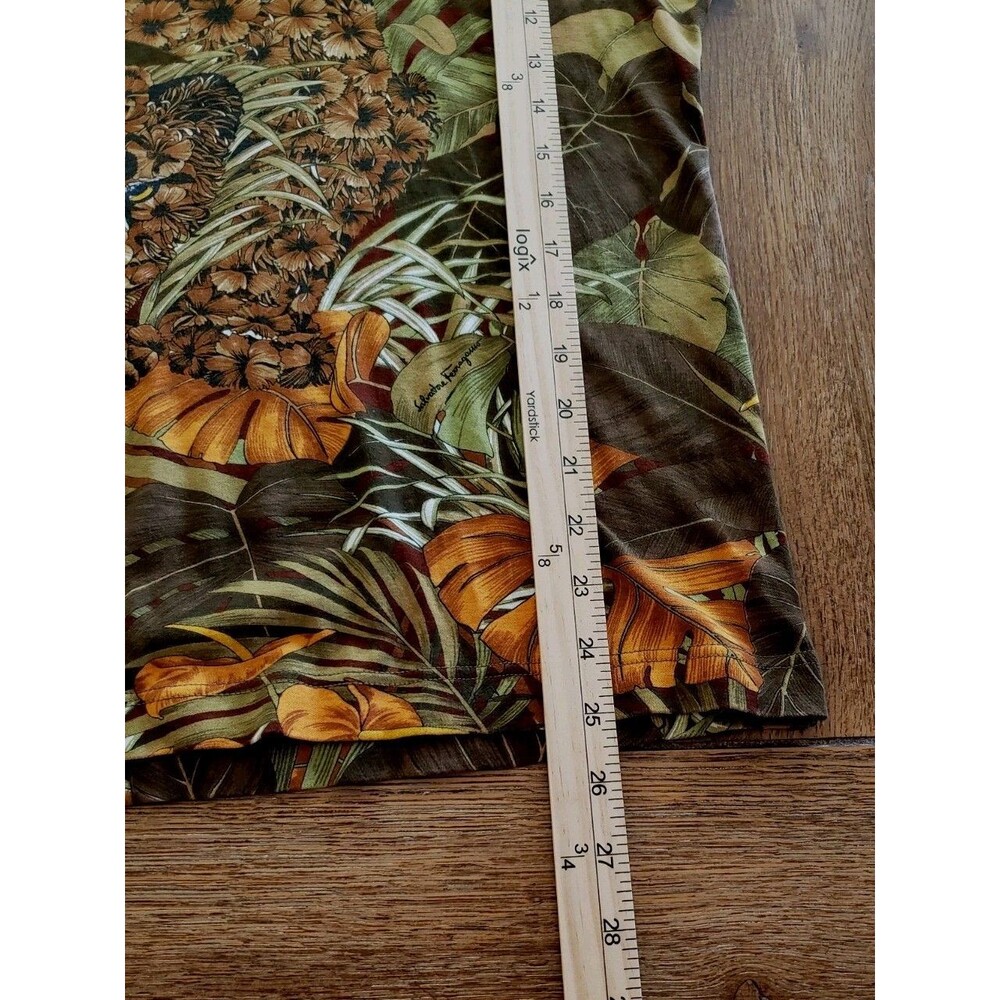 Vtg Salvatore Ferragamo Jaguar Jungle T-Shirt Size XS Green Multi Made In Italy - Picture 7 of 8